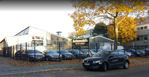 Automobile am Nordufer